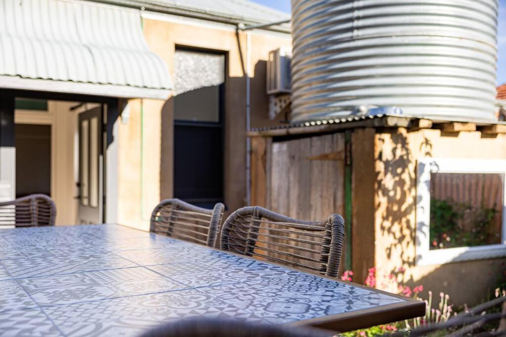 Cottage On Church Mudgee Exterior photo